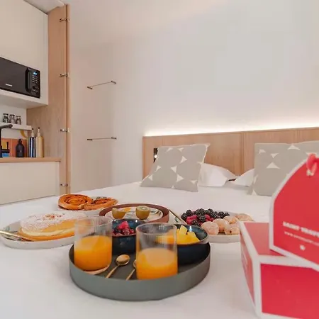 Le Clocher L Vieux Village L Shellter-rentals *